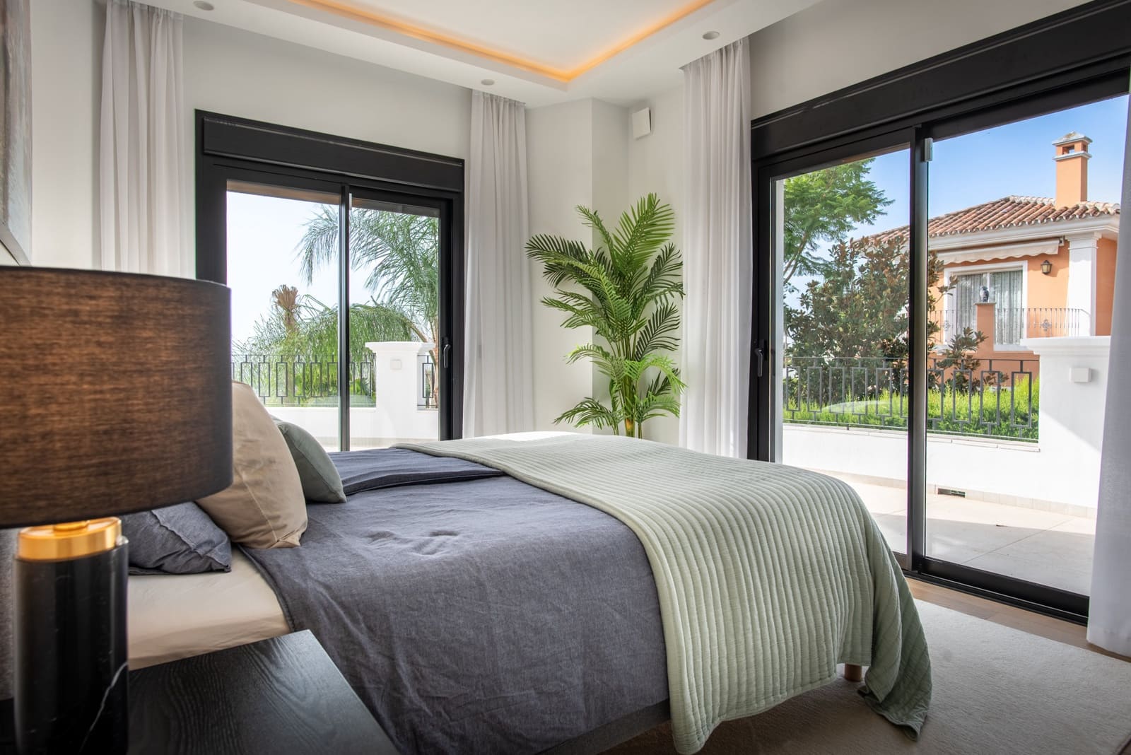 Chalet de 5 habitaciones en La Quinta en venta con piscina garaje - 2.995.000 € (Ref: 9848651)