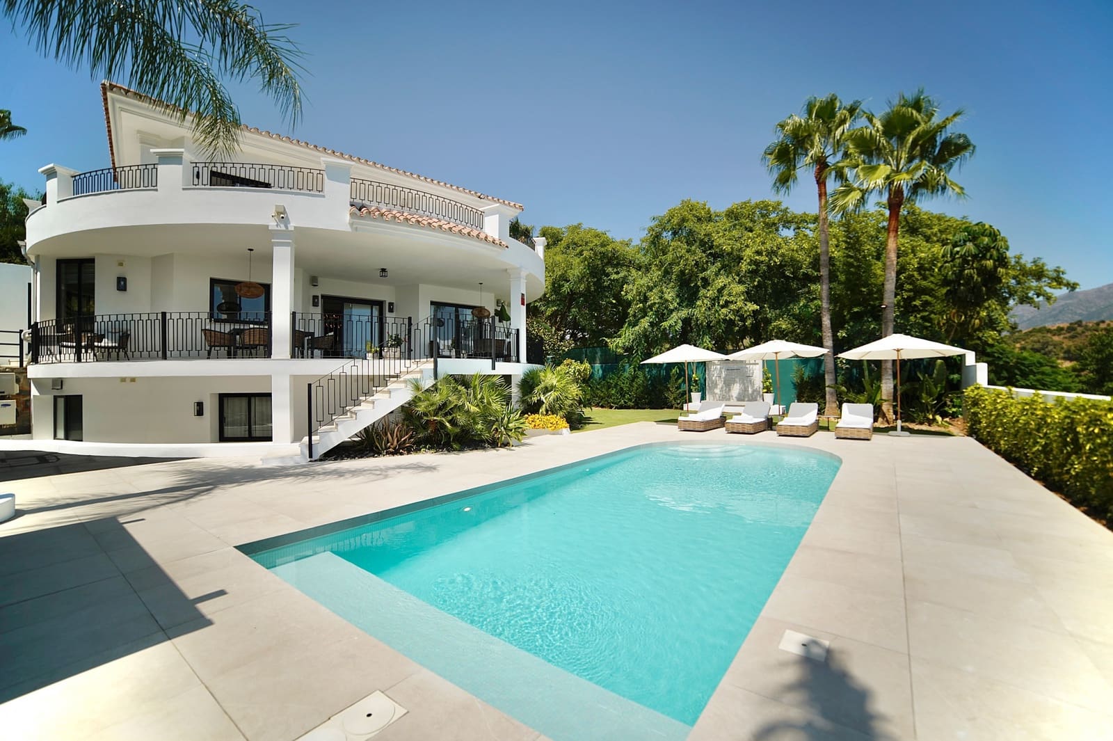 Chalet de 5 habitaciones en La Quinta en venta con piscina garaje - 2.995.000 € (Ref: 9848651)