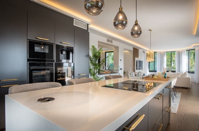5 slaapkamer Villa te koop in La Quinta, Benahavís met zwembad garage - € 2.995.000 (Ref: 9848651)