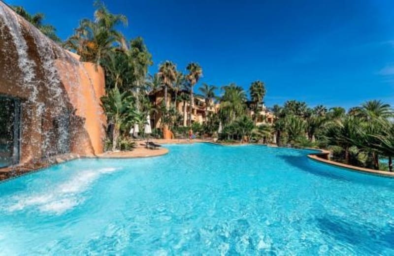 2 soverom Leilighet til salgs i Marbella med svømmebasseng garasje - € 1 080 000 (Ref: 9848652)