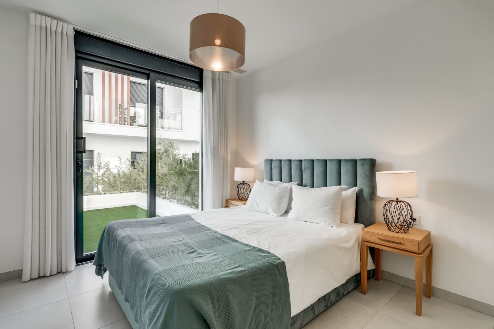 4 bedroom Townhouse for sale in Estepona with pool garage - € 930,000 (Ref: 9848654)