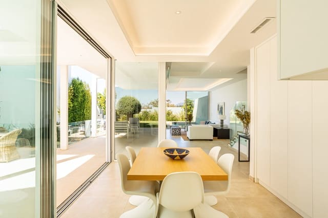 4 quarto Moradia para venda em Valdeolletas - Las Cancelas - Xarblanca, Marbella com piscina garagem - 1 950 000 € (Ref: 9848663)