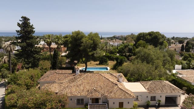 Terrain à Bâtir à vendre à El Paraiso, Estepona - 1 250 000 € (Ref: 9848666)