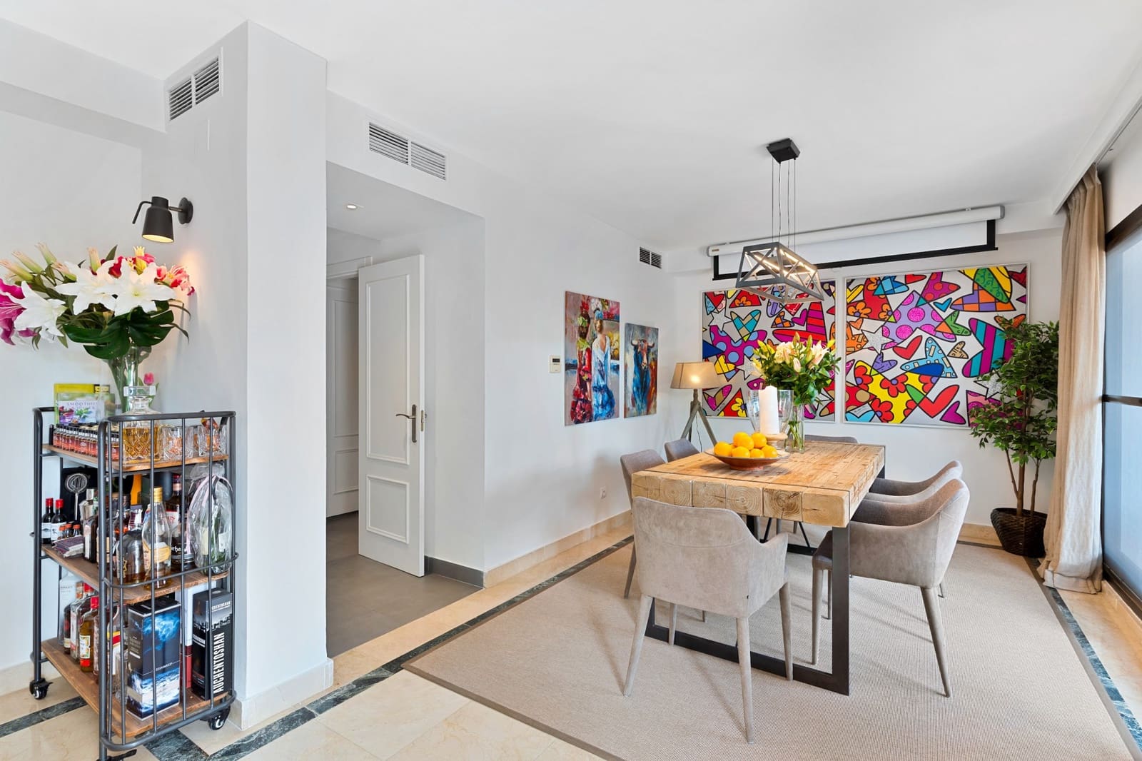 4 soverom Hus til salgs i San Pedro de Alcantara med svømmebasseng garasje - € 1 095 000 (Ref: 9848667)