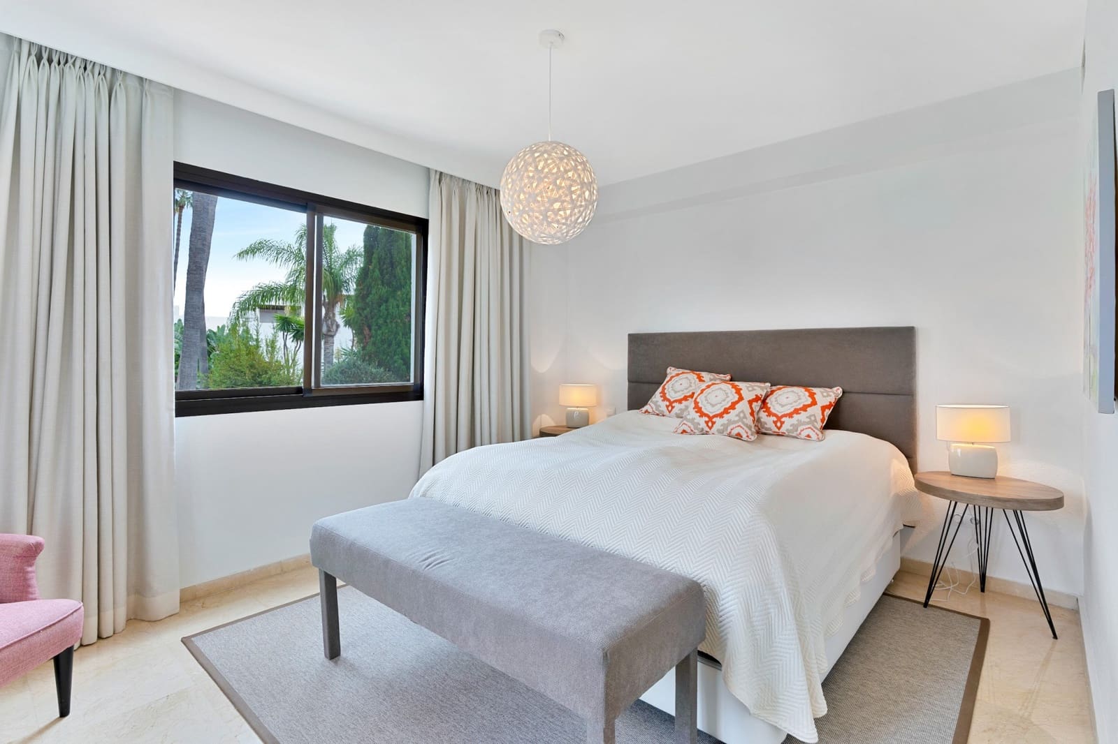 4 soverom Hus til salgs i San Pedro de Alcantara med svømmebasseng garasje - € 1 095 000 (Ref: 9848667)