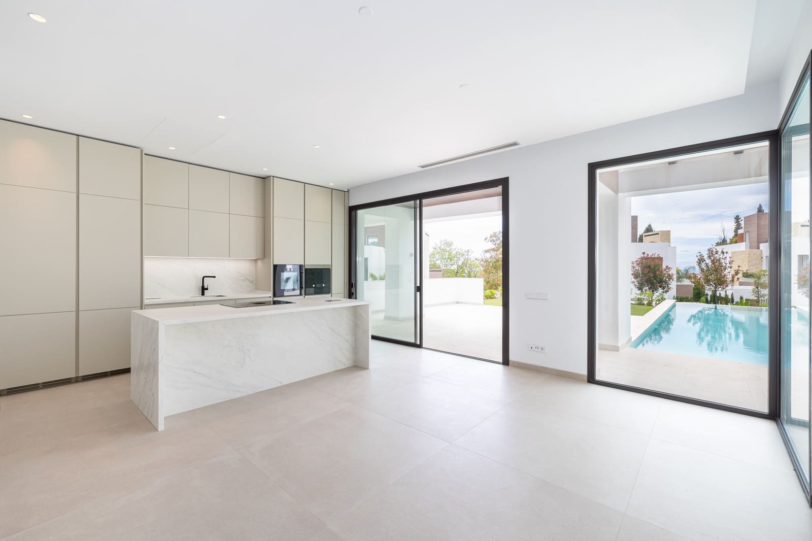 4 camera da letto Villa in vendita in Marbella con piscina garage - 4.500.000 € (Rif: 9848678)