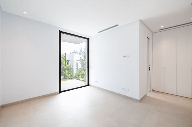 4 camera da letto Villa in vendita in La Merced, Marbella con piscina garage - 4.500.000 € (Rif: 9848678)
