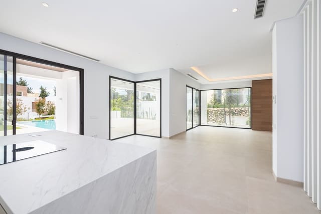 4 camera da letto Villa in vendita in La Merced, Marbella con piscina garage - 4.500.000 € (Rif: 9848678)