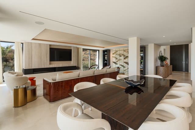 Chalet de 5 habitaciones en Nagüeles Alto, Marbella en venta con piscina garaje - 14.995.000 € (Ref: 9848689)