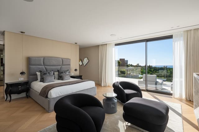 Chalet de 5 habitaciones en Nagüeles Alto, Marbella en venta con piscina garaje - 14.995.000 € (Ref: 9848689)