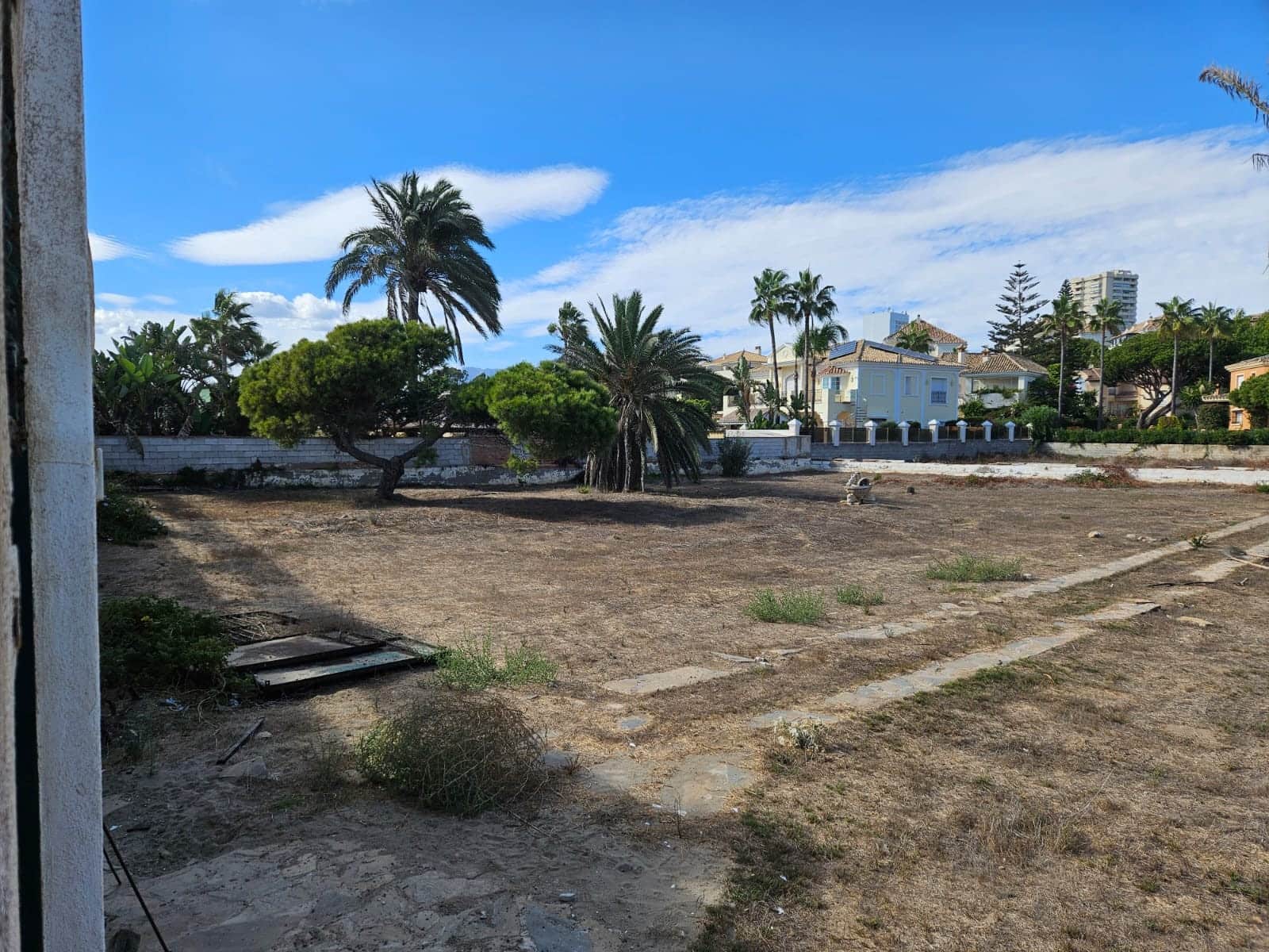 Building Plot for sale in Marbella - € 5,950,000 (Ref: 9848697)