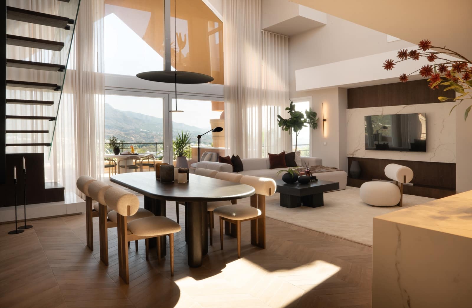 Ático de 3 habitaciones en Marbella en venta con piscina garaje - 2.695.000 € (Ref: 9848698)
