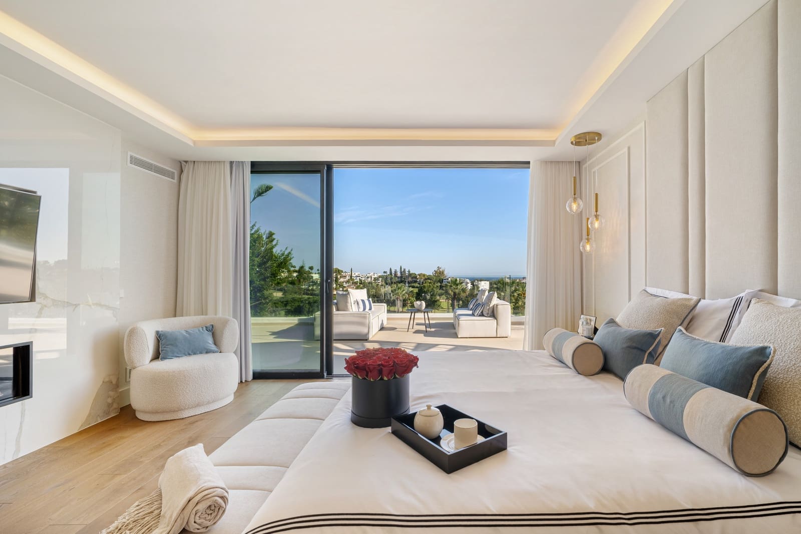6 quarto Moradia para venda em Marbella com piscina garagem - 6 850 000 € (Ref: 9848703)