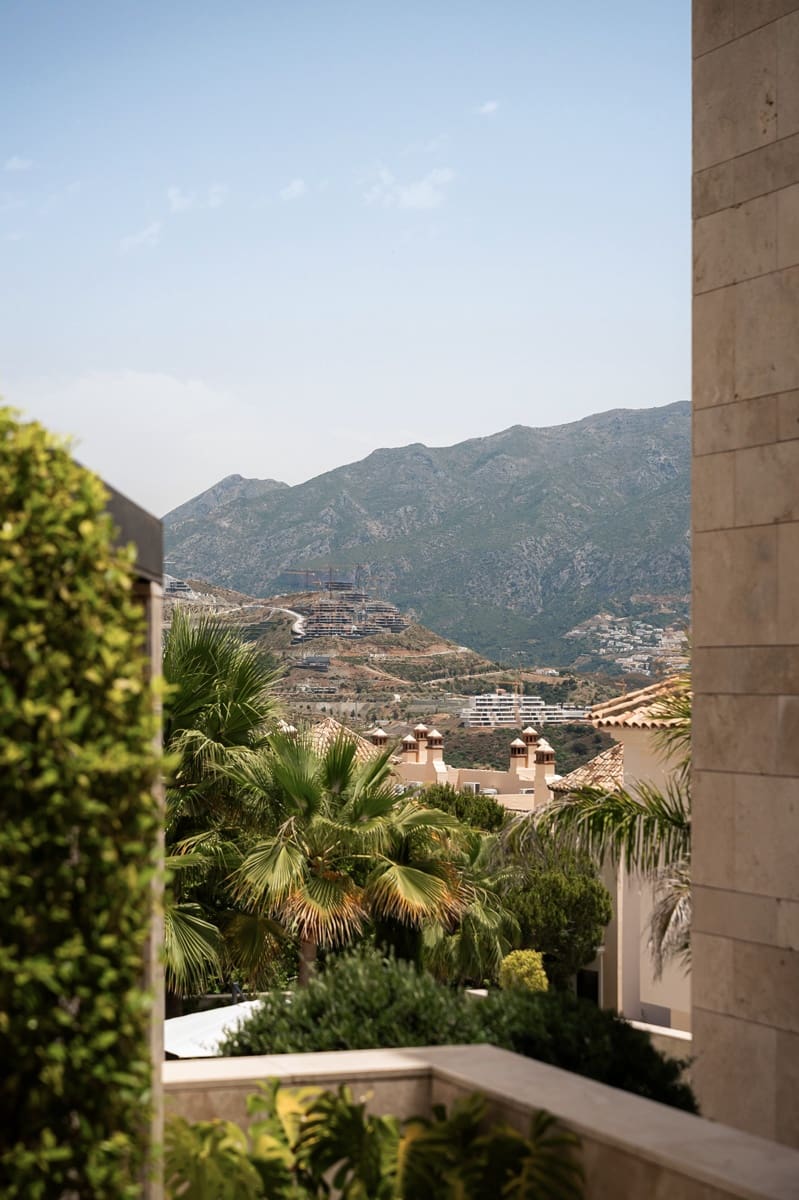 3 chambre Appartement à vendre à La Quinta avec piscine garage - 2 295 000 € (Ref: 9848706)