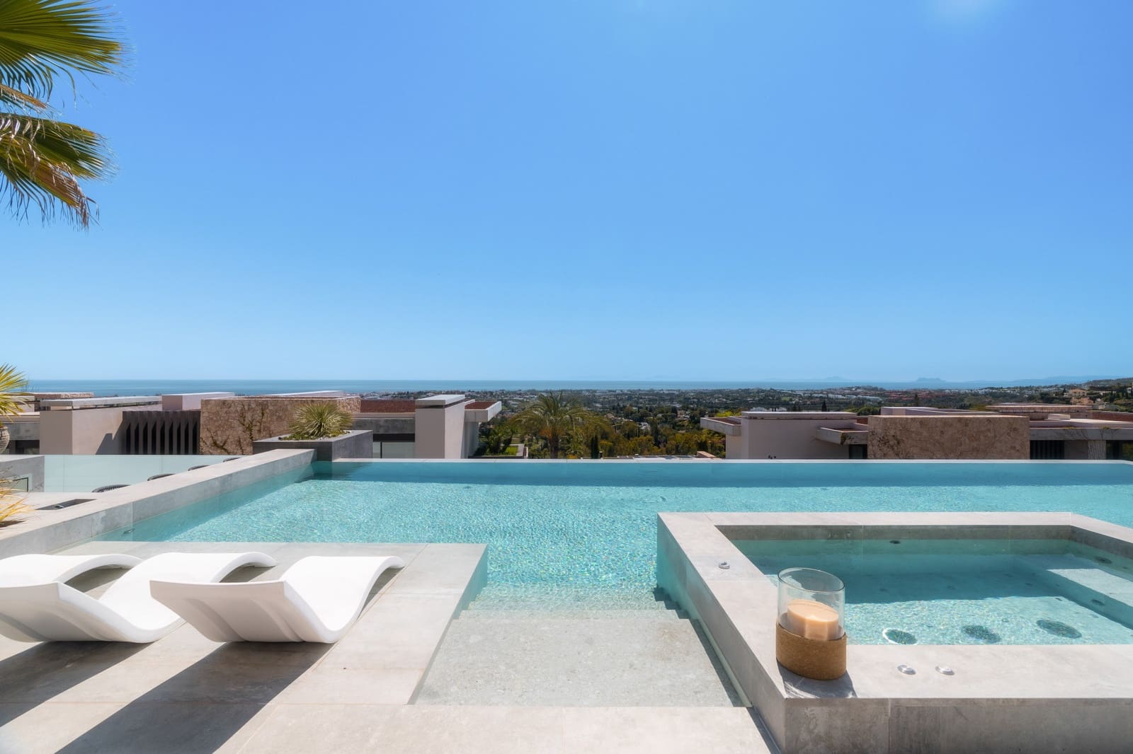 6 bedroom Villa for sale in Benahavis with pool garage - € 10,995,000 (Ref: 9848707)