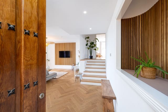 Ático de 3 habitaciones en Los Naranjos, Marbella en venta con piscina garaje - 1.125.000 € (Ref: 9848708)
