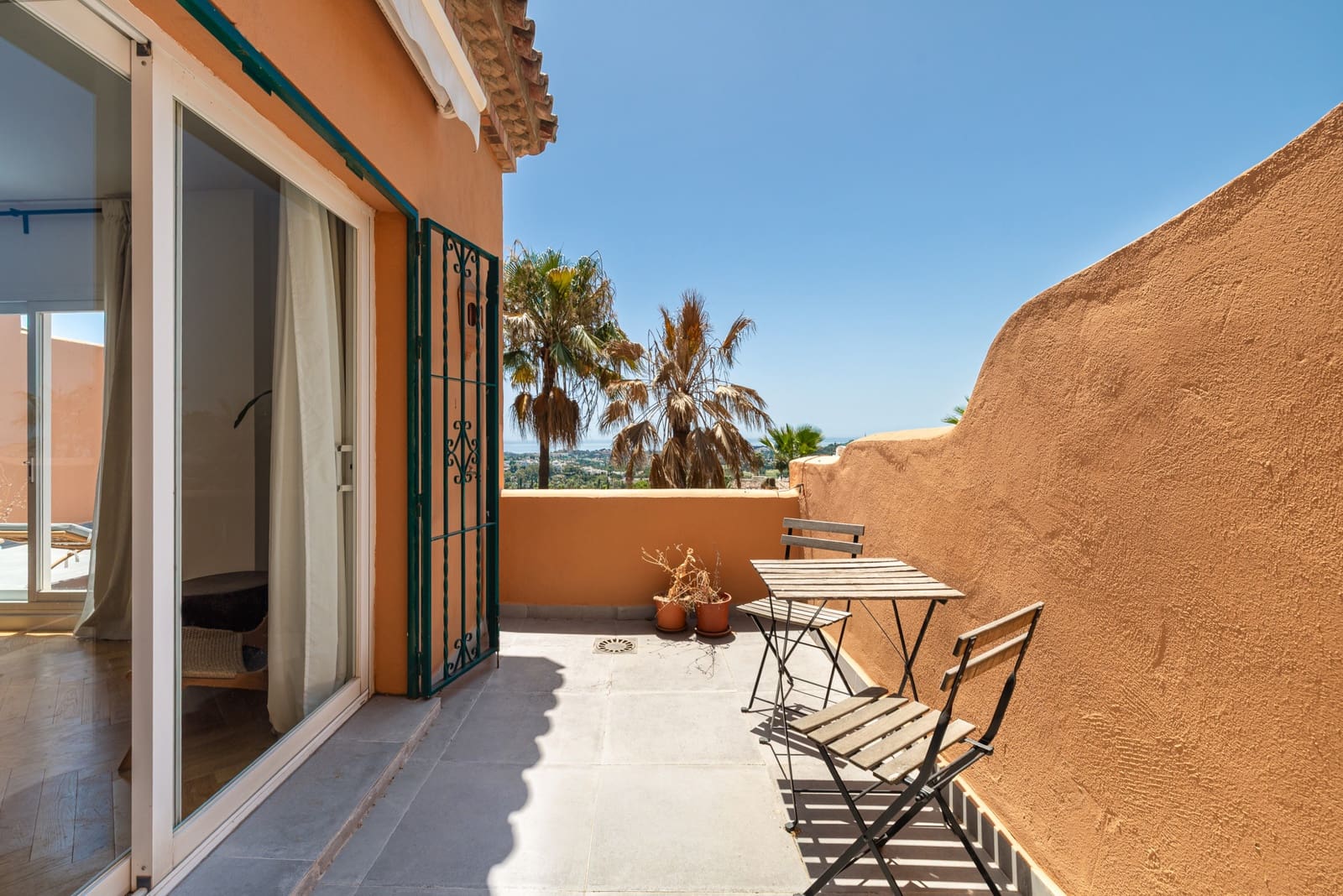 Ático de 3 habitaciones en Marbella en venta con piscina garaje - 1.125.000 € (Ref: 9848708)