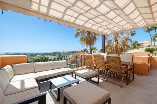 3 slaapkamer Penthouse te koop in Los Naranjos, Marbella met zwembad garage - € 1.125.000 (Ref: 9848708)