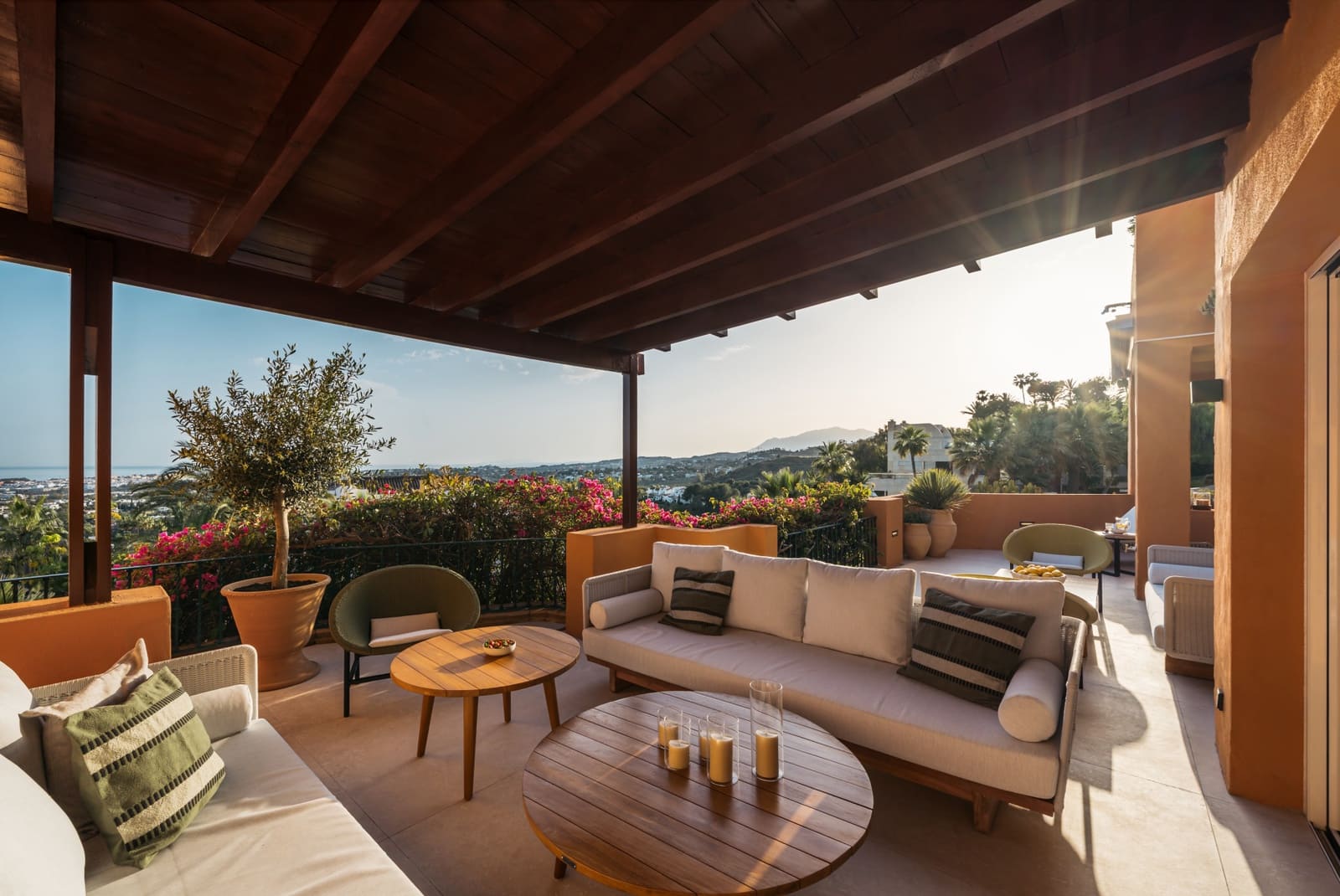 4 chambre Appartement à vendre à Marbella avec piscine garage - 2 750 000 € (Ref: 9848713)
