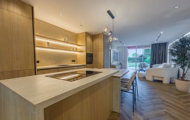 3 camera da letto Appartamento in vendita in Los Naranjos, Marbella con piscina garage - 1.190.000 € (Rif: 9848715)