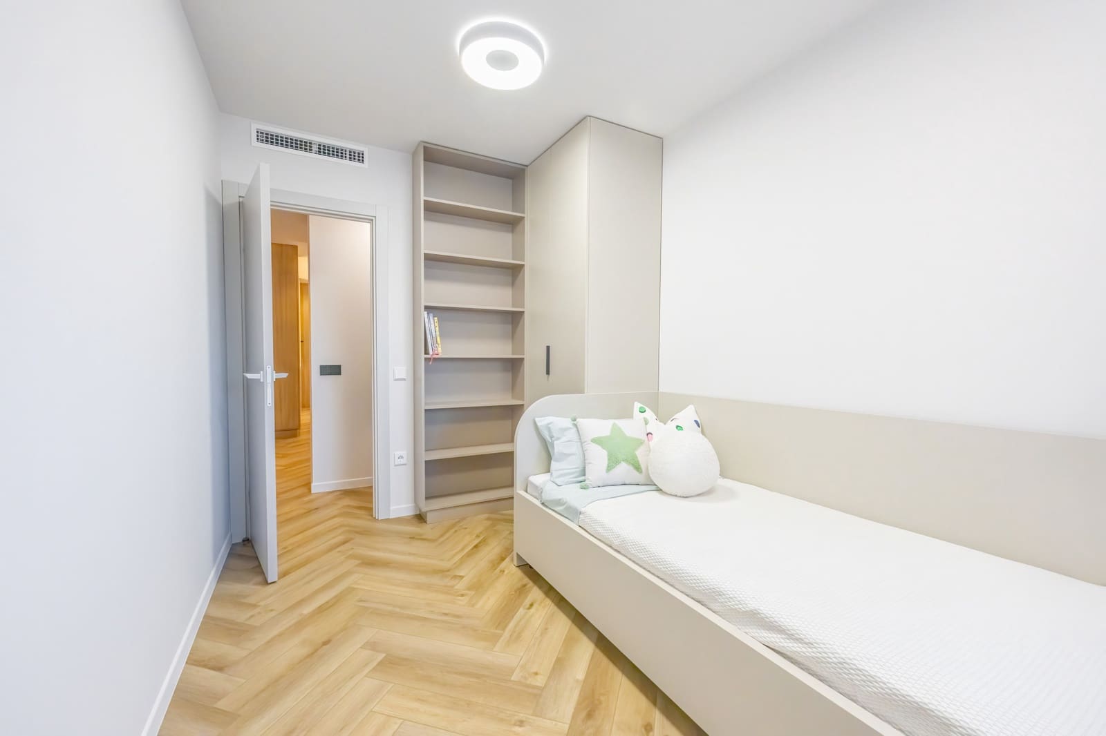 3 soveværelse Lejlighed til salg i Marbella med swimmingpool garage - € 1.190.000 (Ref: 9848715)