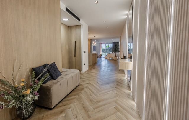 3 quarto Apartamento para venda em Los Naranjos, Marbella com piscina garagem - 1 190 000 € (Ref: 9848715)