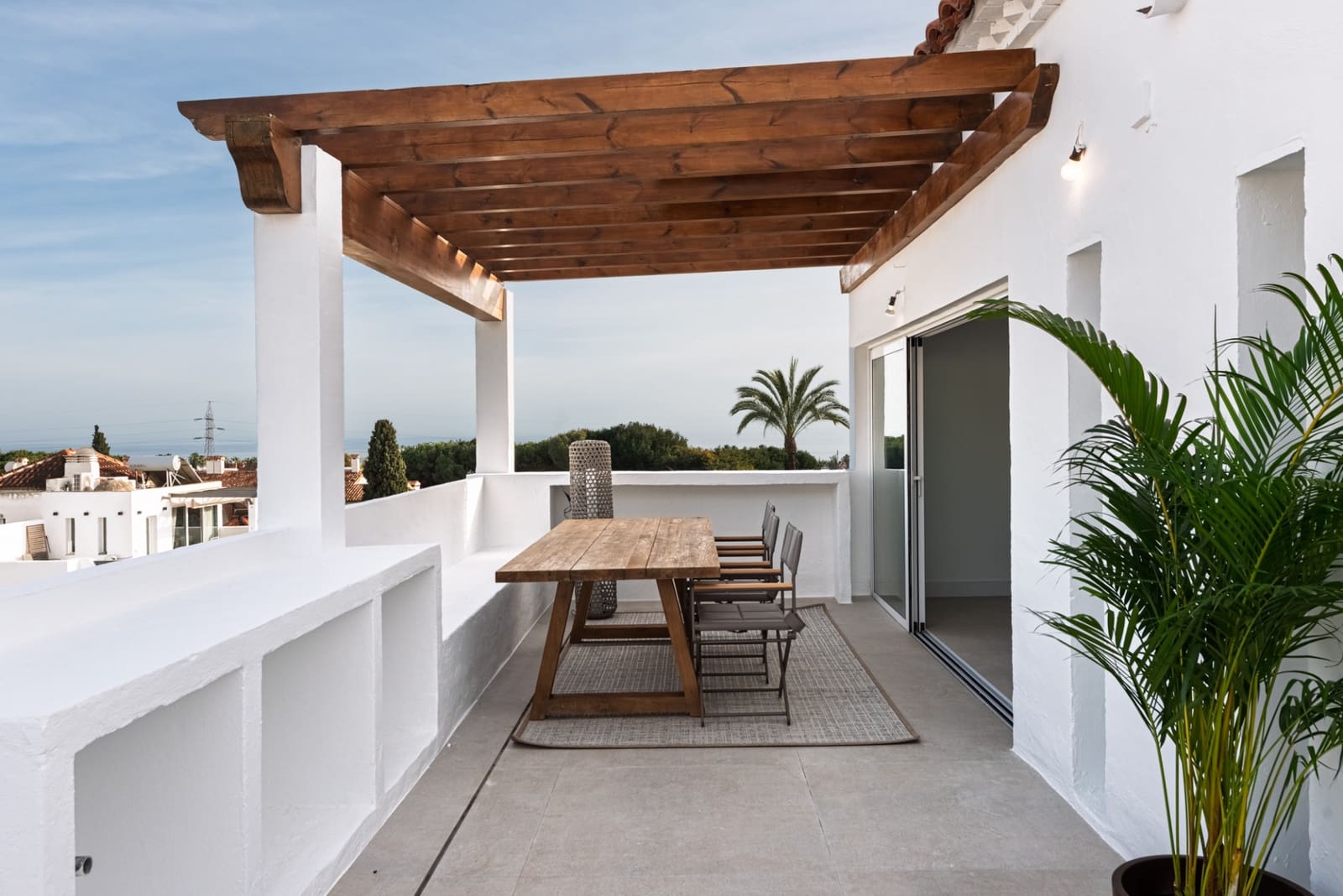 Casa de 4 habitaciones en Marbella en venta con piscina garaje - 1.325.000 € (Ref: 9848724)