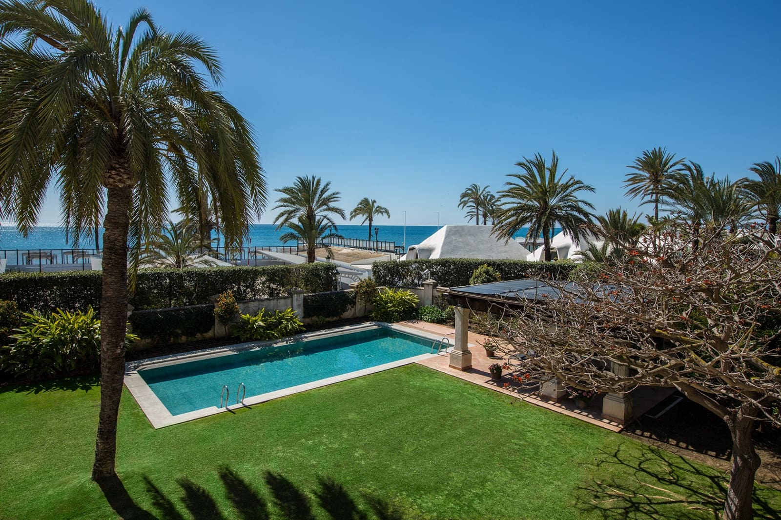 7 Zimmer Villa zu verkaufen in Marbella mit Pool Garage - 10.700.000 € (Ref: 9848726)