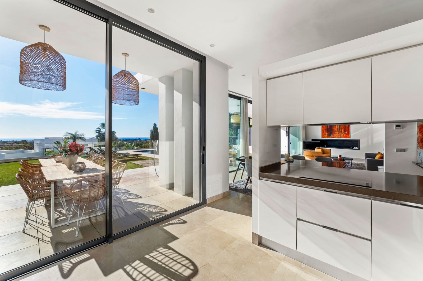 5 sypialnia Willa na sprzedaż w Benahavis z basenem garażem - 3 950 000 € (Ref: 9848727)