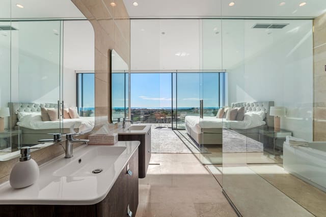 5 sypialnia Willa na sprzedaż w El Paraíso, Benahavís z basenem garażem - 3 950 000 € (Ref: 9848727)