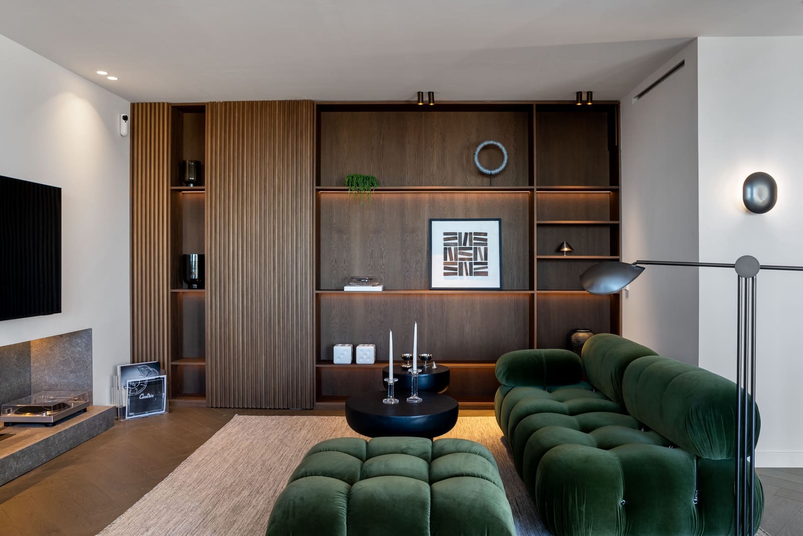 4 sypialnia Penthouse na sprzedaż w Marbella z basenem garażem - 3 295 000 € (Ref: 9848733)