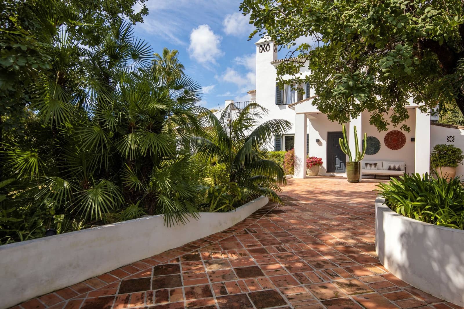 5 Zimmer Villa zu verkaufen in Marbella mit Pool Garage - 4.850.000 € (Ref: 9848752)