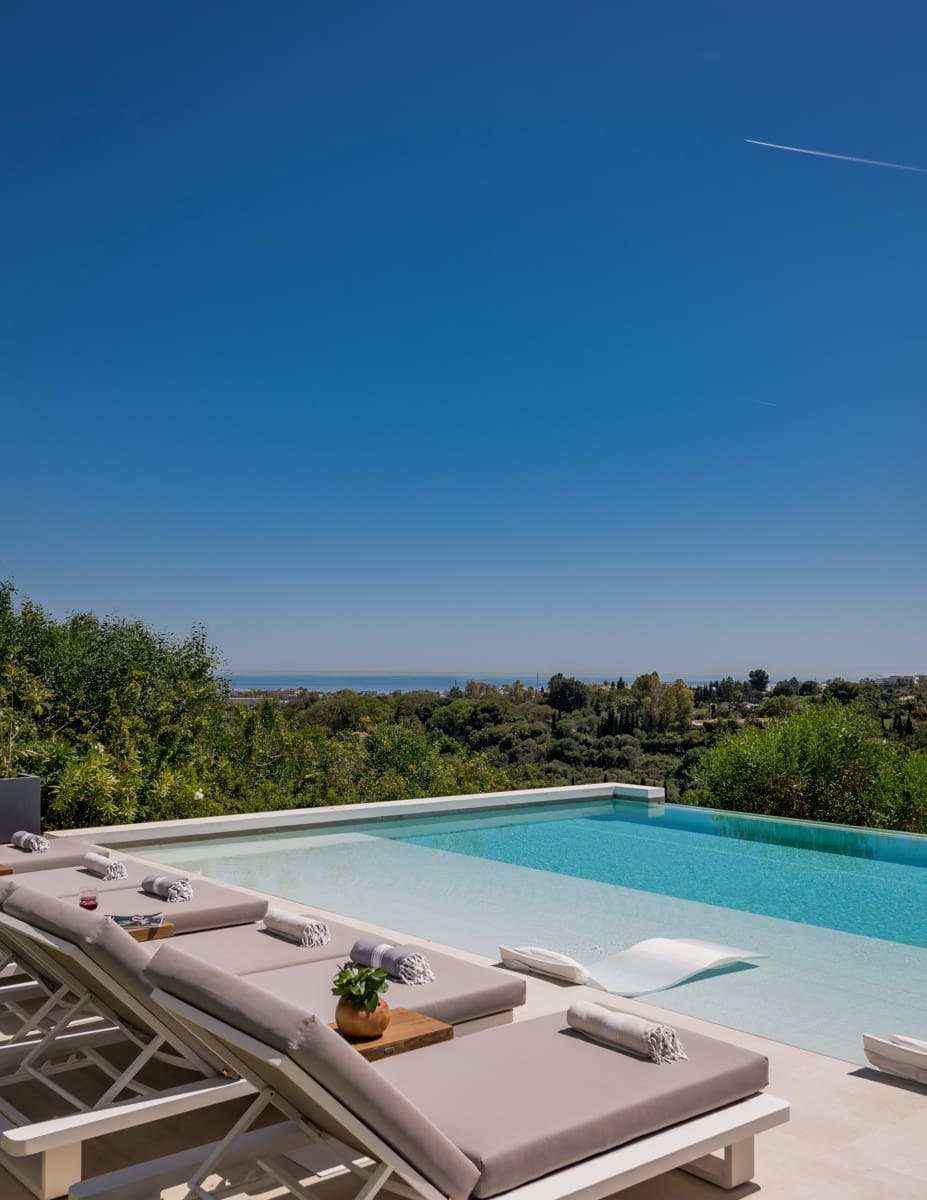 5 bedroom Villa for sale in Los Flamingos with pool garage - € 6,250,000 (Ref: 9848759)