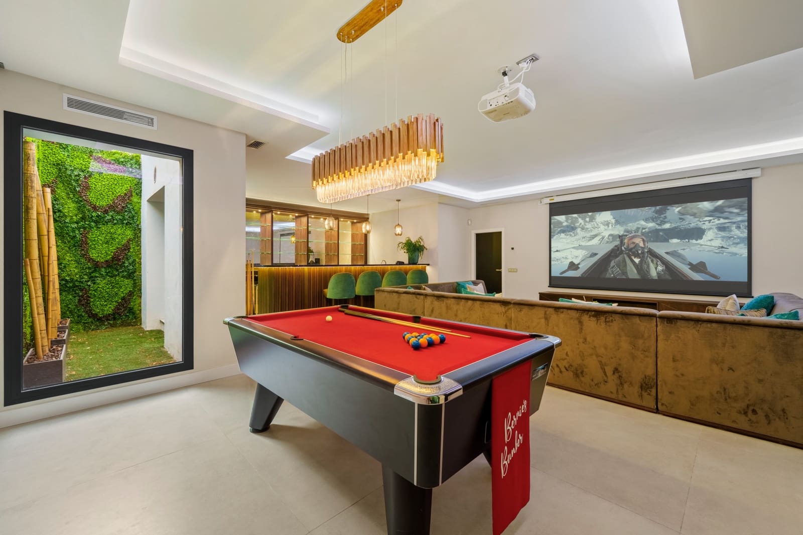 Chalet de 6 habitaciones en La Quinta en venta con piscina garaje - 4.695.000 € (Ref: 9848761)