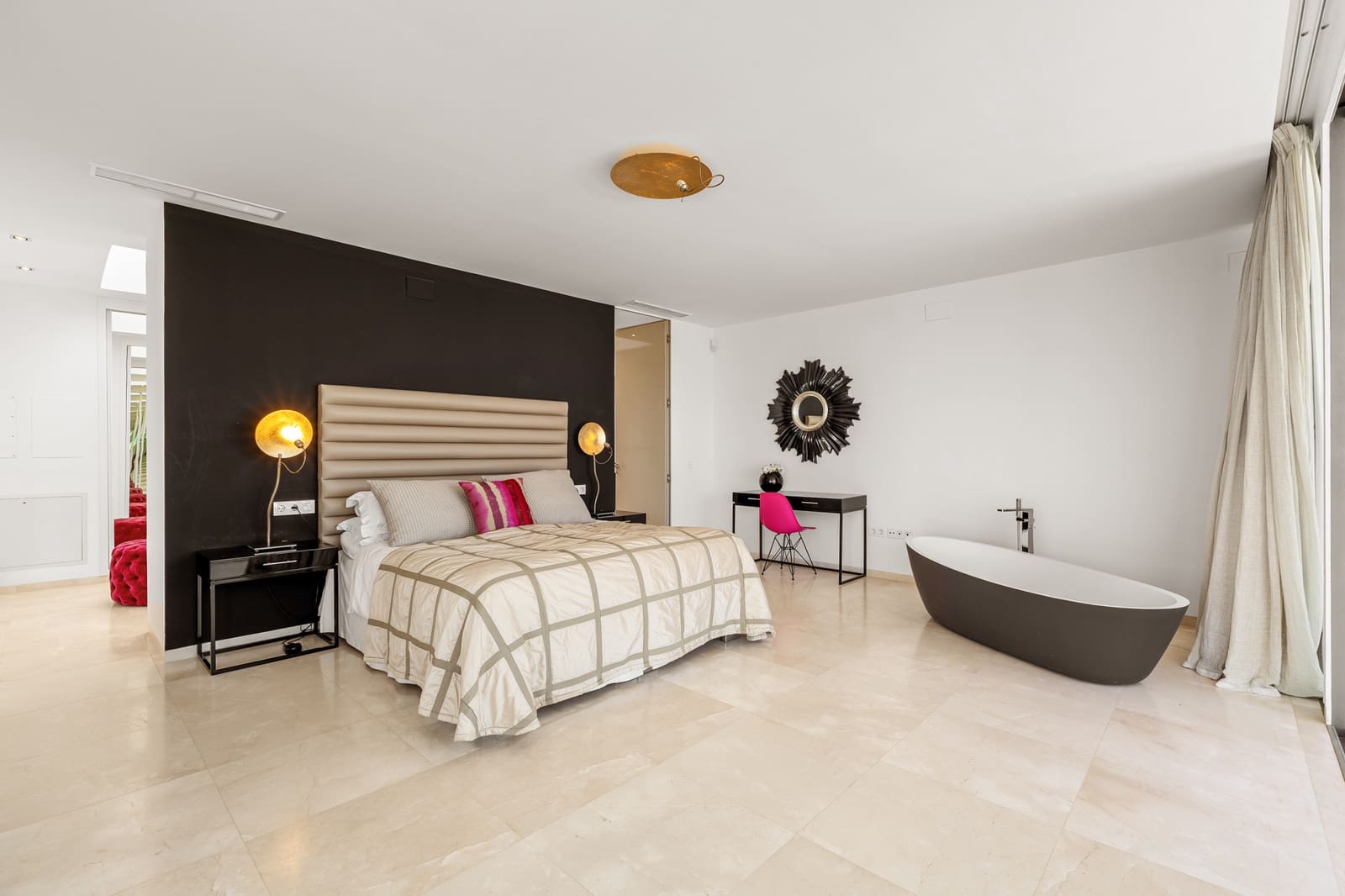 7 quarto Moradia para venda em Marbella com piscina garagem - 7 950 000 € (Ref: 9848764)