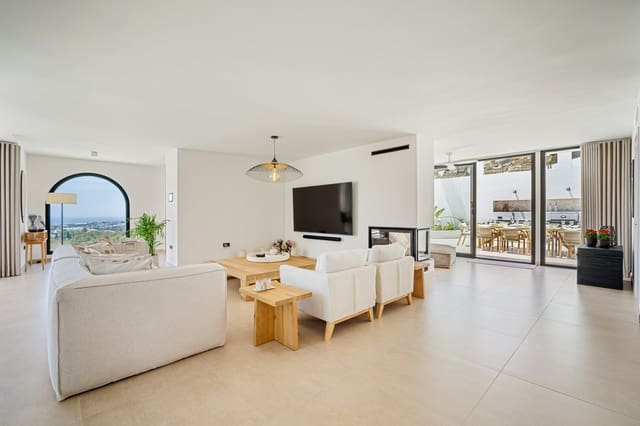 5 quarto Moradia para venda em Los Naranjos, Marbella com piscina garagem - 4 950 000 € (Ref: 9848765)