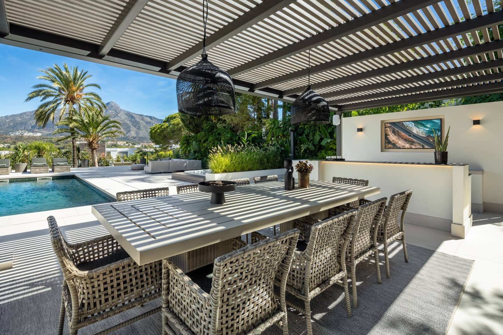 5 quarto Moradia para venda em Marbella com piscina garagem - 5 950 000 € (Ref: 9848777)