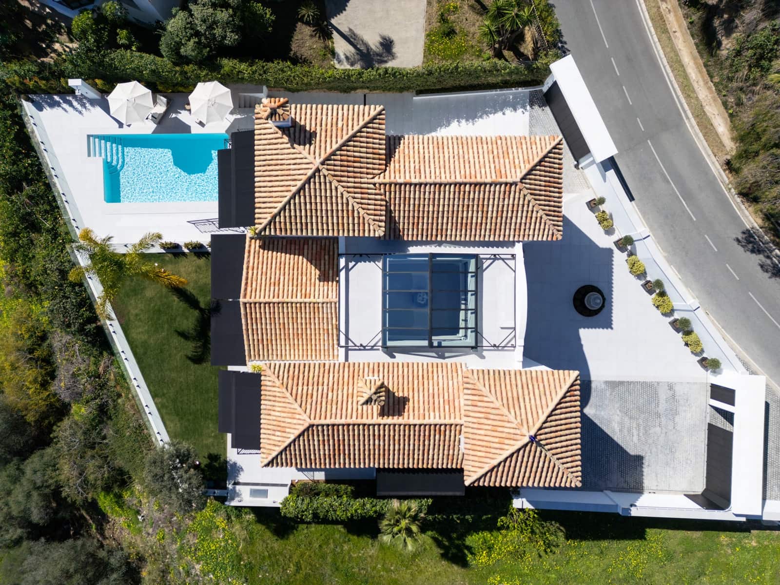 5 sypialnia Willa na sprzedaż w La Quinta z basenem garażem - 4 900 000 € (Ref: 9848780)