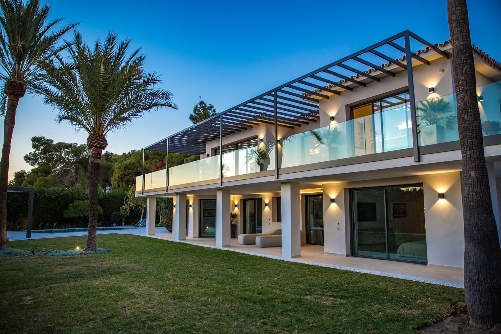 5 sypialnia Willa na sprzedaż w Marbella z basenem garażem - 4 290 000 € (Ref: 9848782)