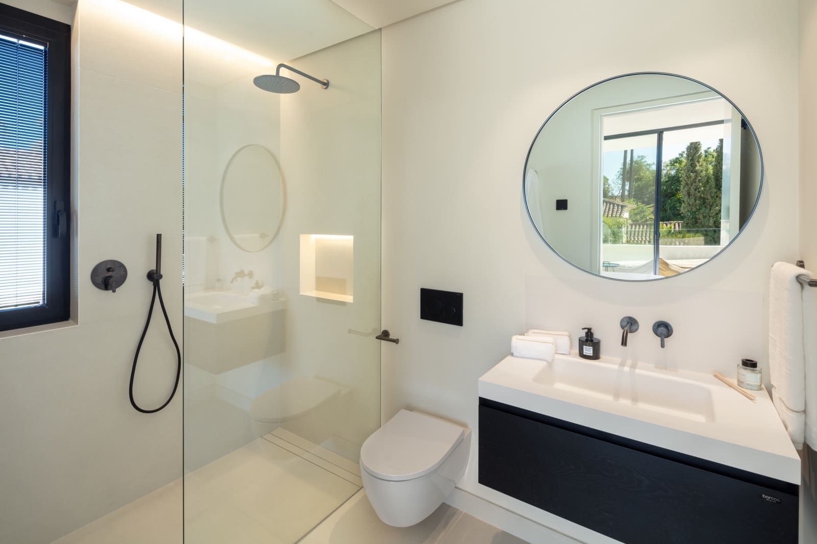 5 quarto Moradia para venda em Marbella com piscina garagem - 5 995 000 € (Ref: 9848783)