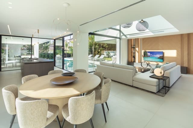 5 chambre Villa/Maison à vendre à Las Brisas, Marbella avec piscine garage - 5 995 000 € (Ref: 9848783)
