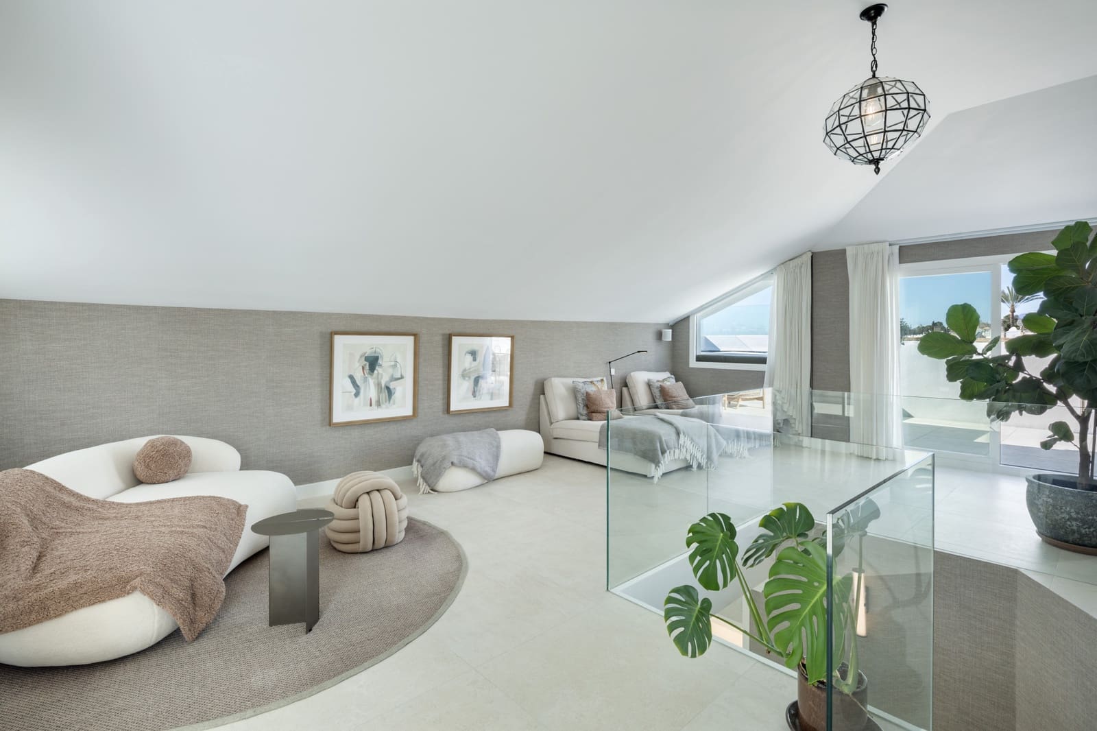 5 soverom Penthouse til salgs i Marbella med svømmebasseng garasje - € 2 695 000 (Ref: 9848785)