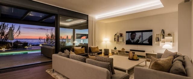 6 sypialnia Willa na sprzedaż w Costabella, Marbella z basenem garażem - 6 500 000 € (Ref: 9848795)
