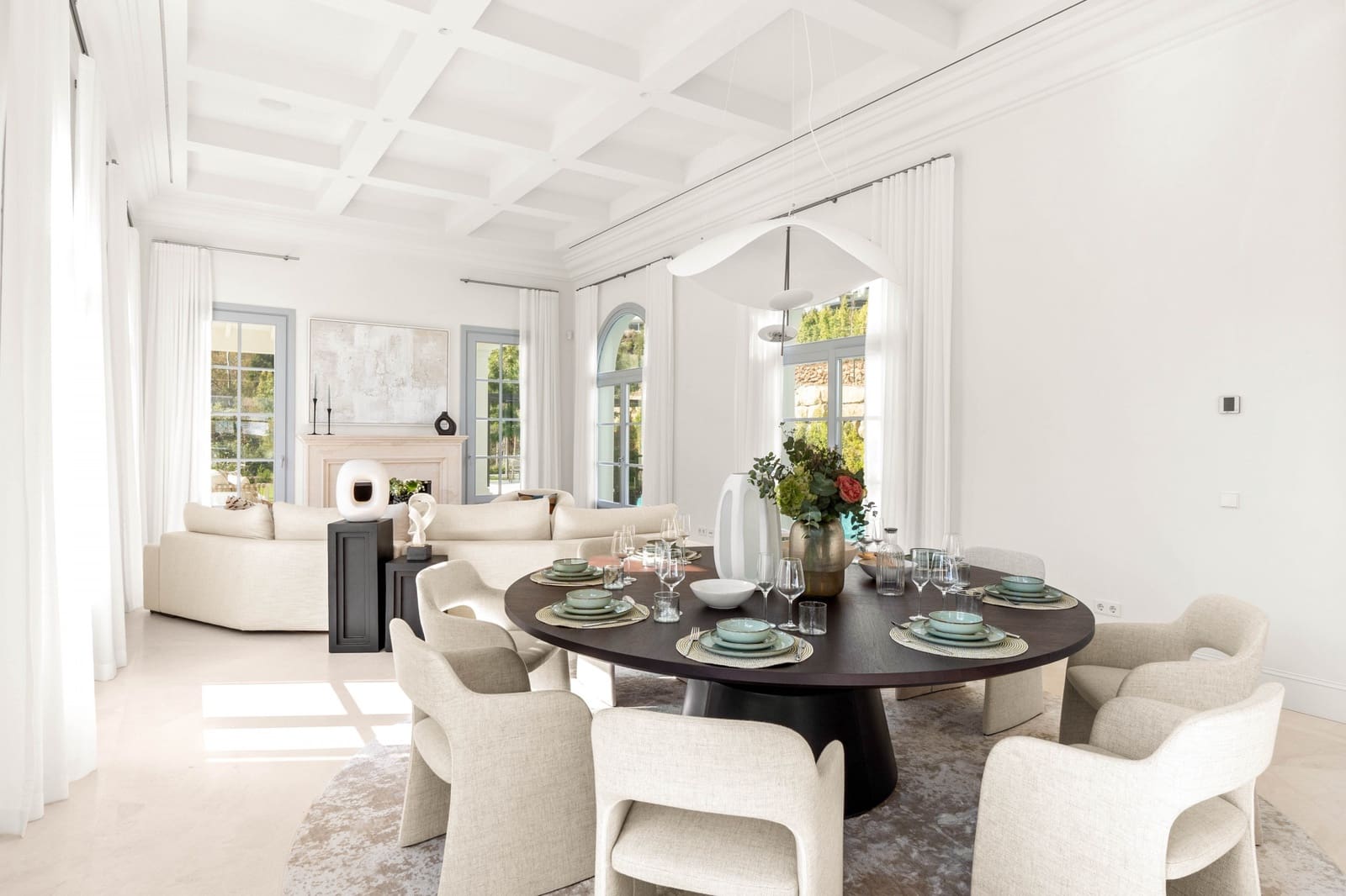 5 sypialnia Willa na sprzedaż w Marbella z basenem garażem - 4 595 000 € (Ref: 9848799)