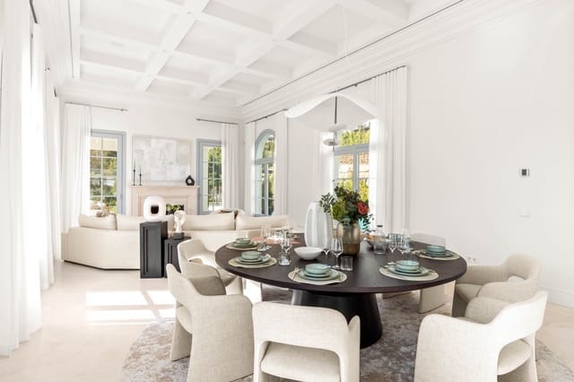 5 soveværelse Villa til salg i Los Naranjos, Marbella med swimmingpool garage - € 4.595.000 (Ref: 9848799)