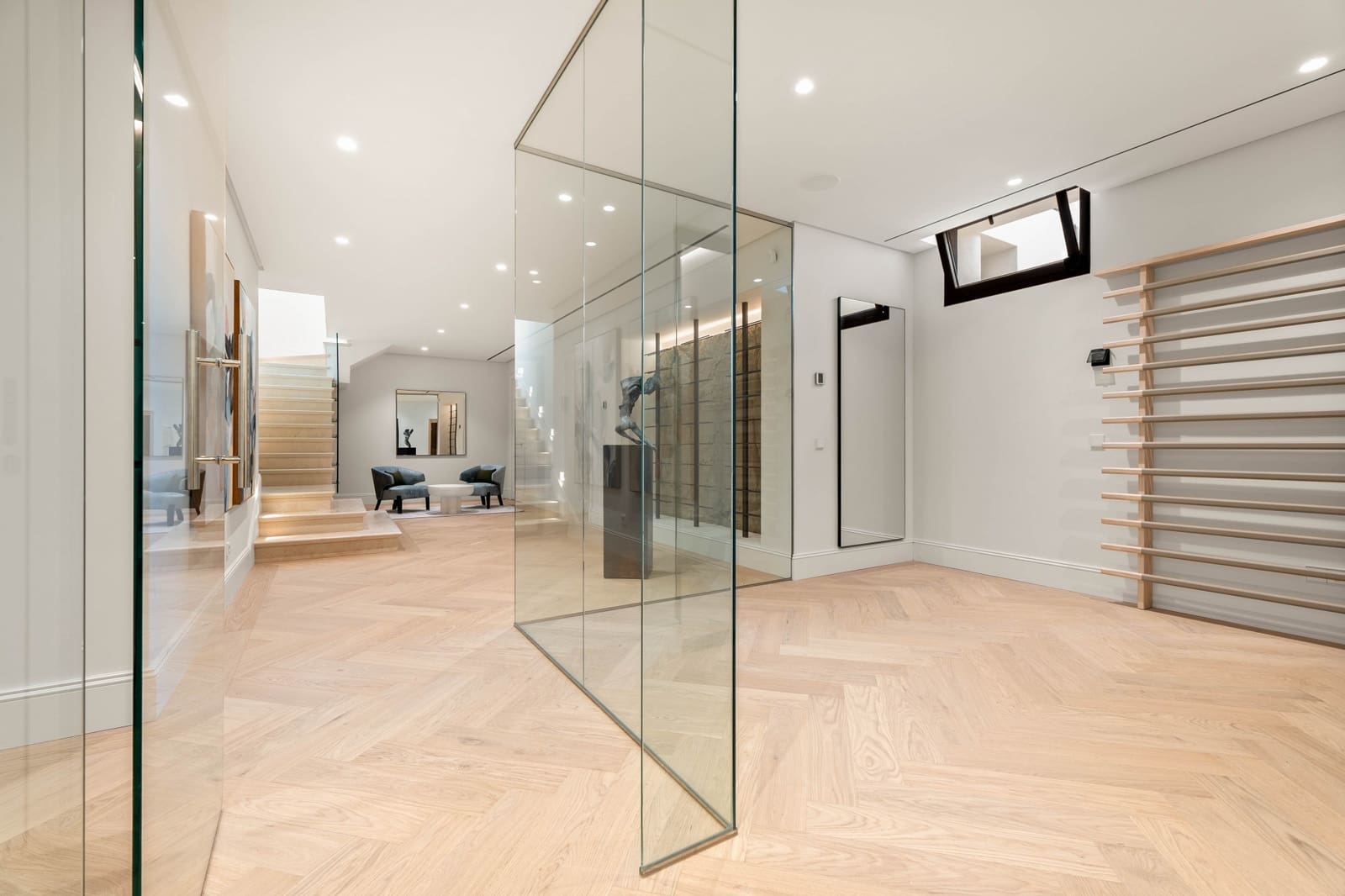 5 sypialnia Willa na sprzedaż w Marbella z basenem garażem - 4 595 000 € (Ref: 9848799)