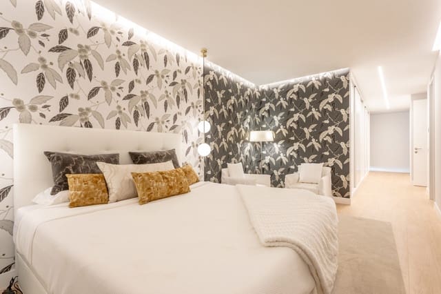 4 chambre Appartement à vendre à Guadalobón, Estepona avec piscine garage - 1 600 000 € (Ref: 9848801)