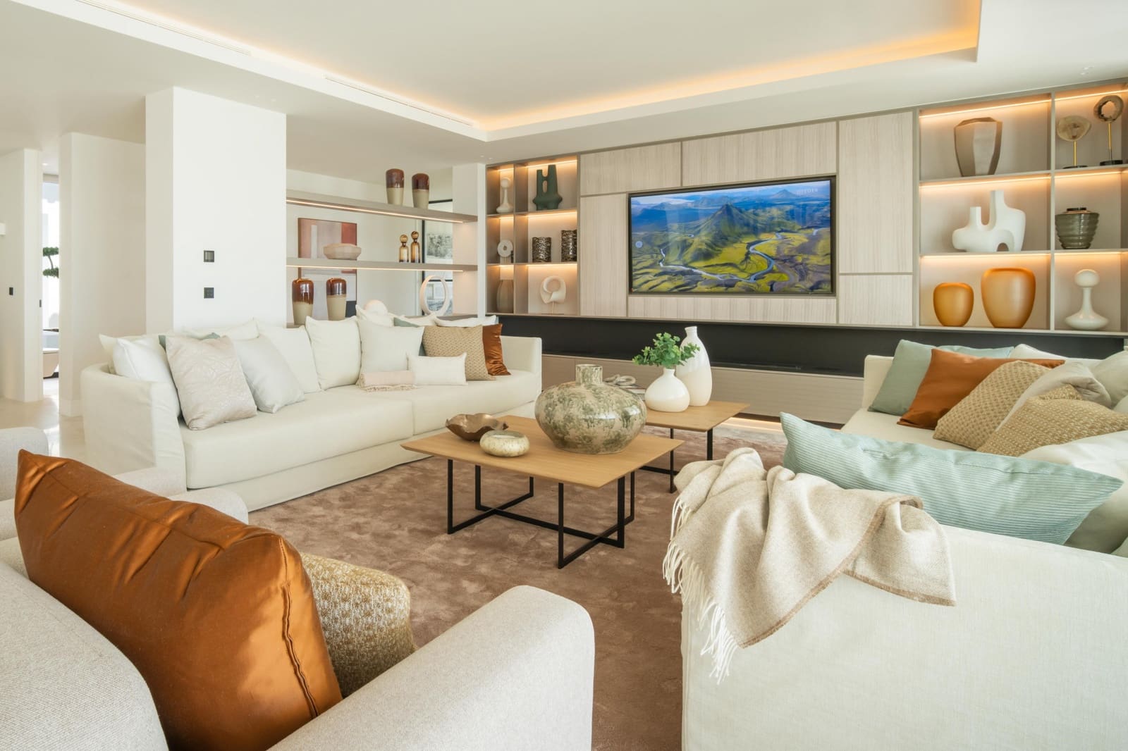 8 sypialnia Willa na sprzedaż w Benahavis z basenem garażem - 9 980 000 € (Ref: 9848803)