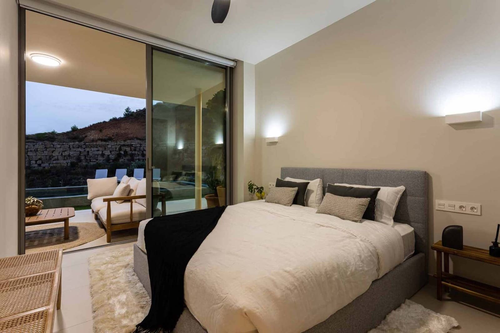 3 sypialnia Penthouse na sprzedaż w La Capellania z basenem - 1 190 000 € (Ref: 9848804)