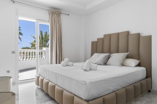 5 soverom Villa til salgs i Santa María, Marbella med svømmebasseng garasje - € 2 200 000 (Ref: 9848810)